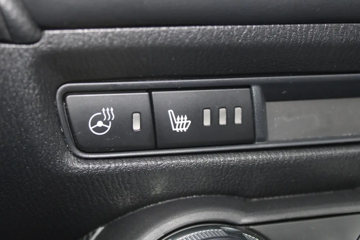2.0 SkyActiv-G 120 GT-M Automaat | Trekhaak | Leder | Camera
