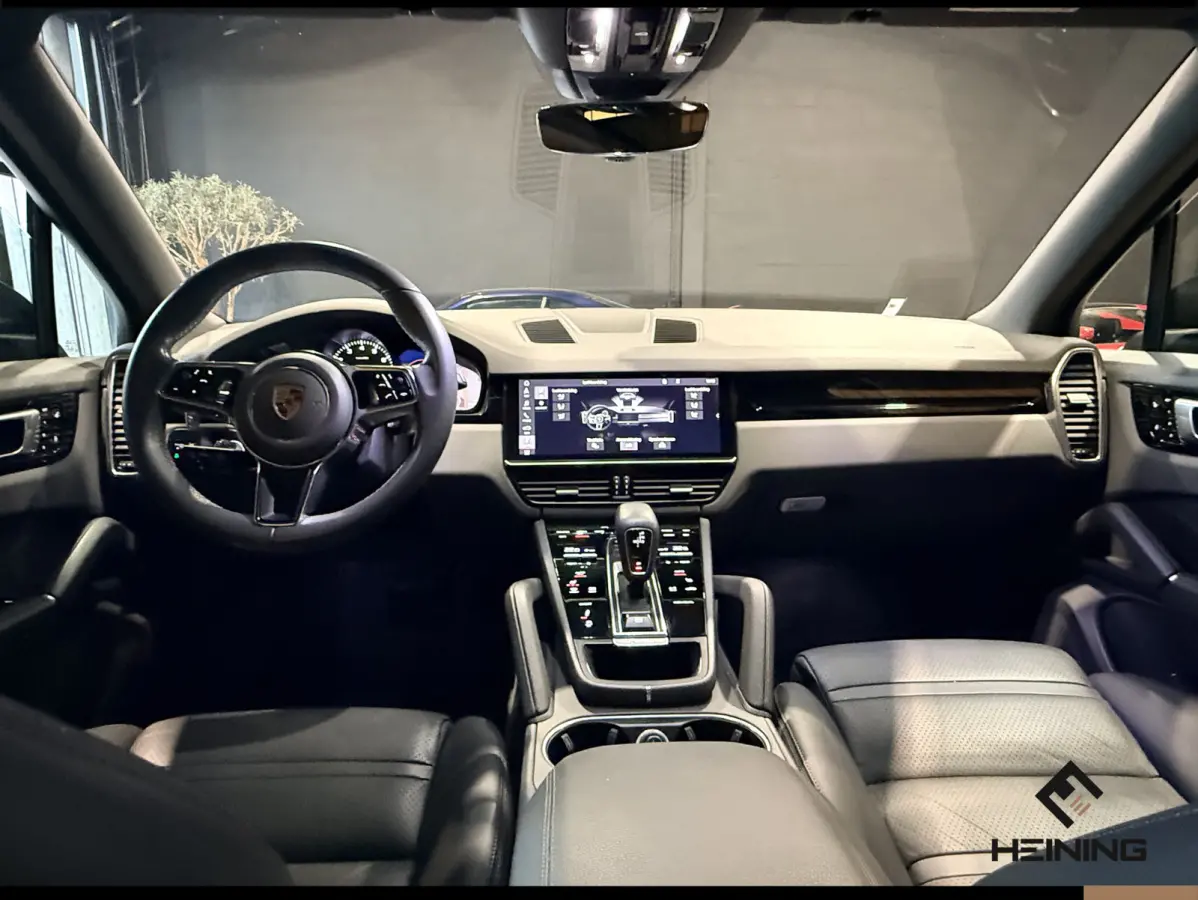 3.0 Apple-Carplay | Panoramadak | Trekhaak | Navigatie | Bose | Luchtvering
