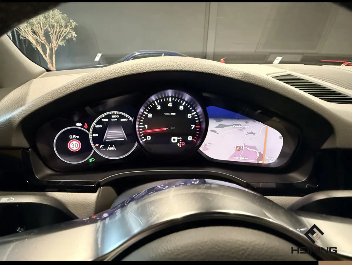 3.0 Apple-Carplay | Panoramadak | Trekhaak | Navigatie | Bose | Luchtvering