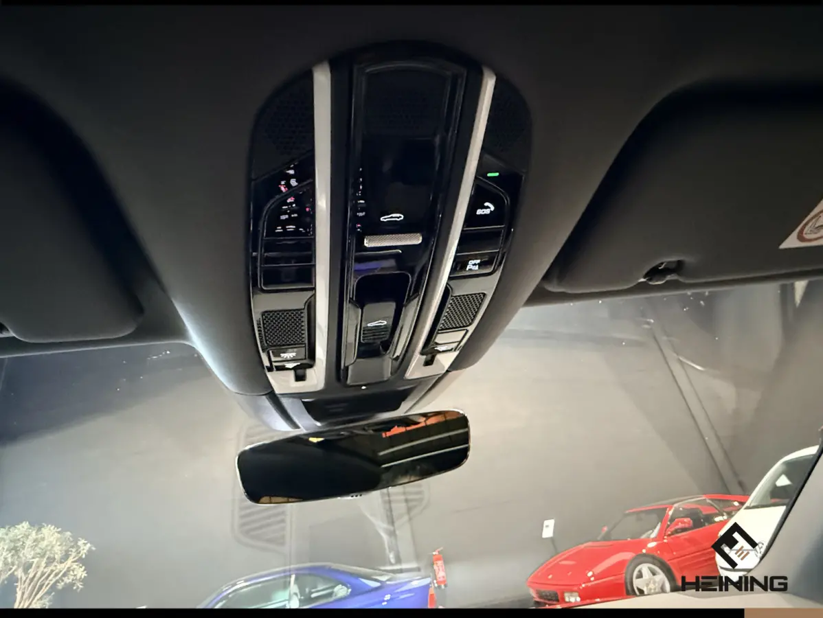 3.0 Apple-Carplay | Panoramadak | Trekhaak | Navigatie | Bose | Luchtvering