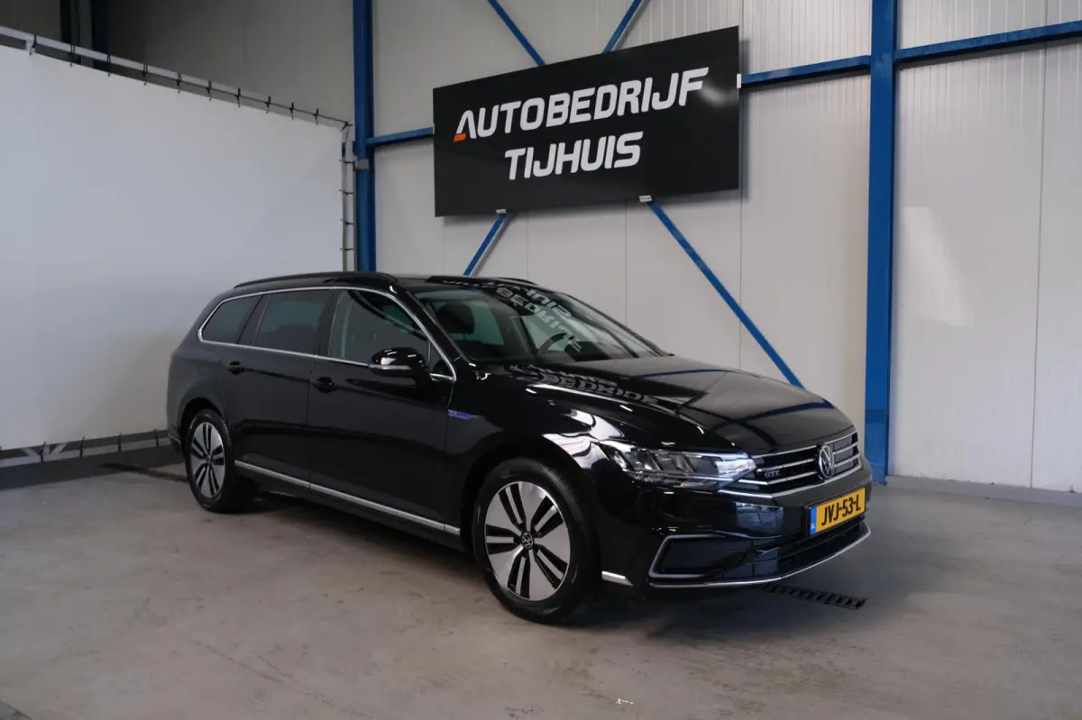 1.4 TSI PHEV GTE Business - SOH 99% Cruise, Camera, Camera, Massage stoelen