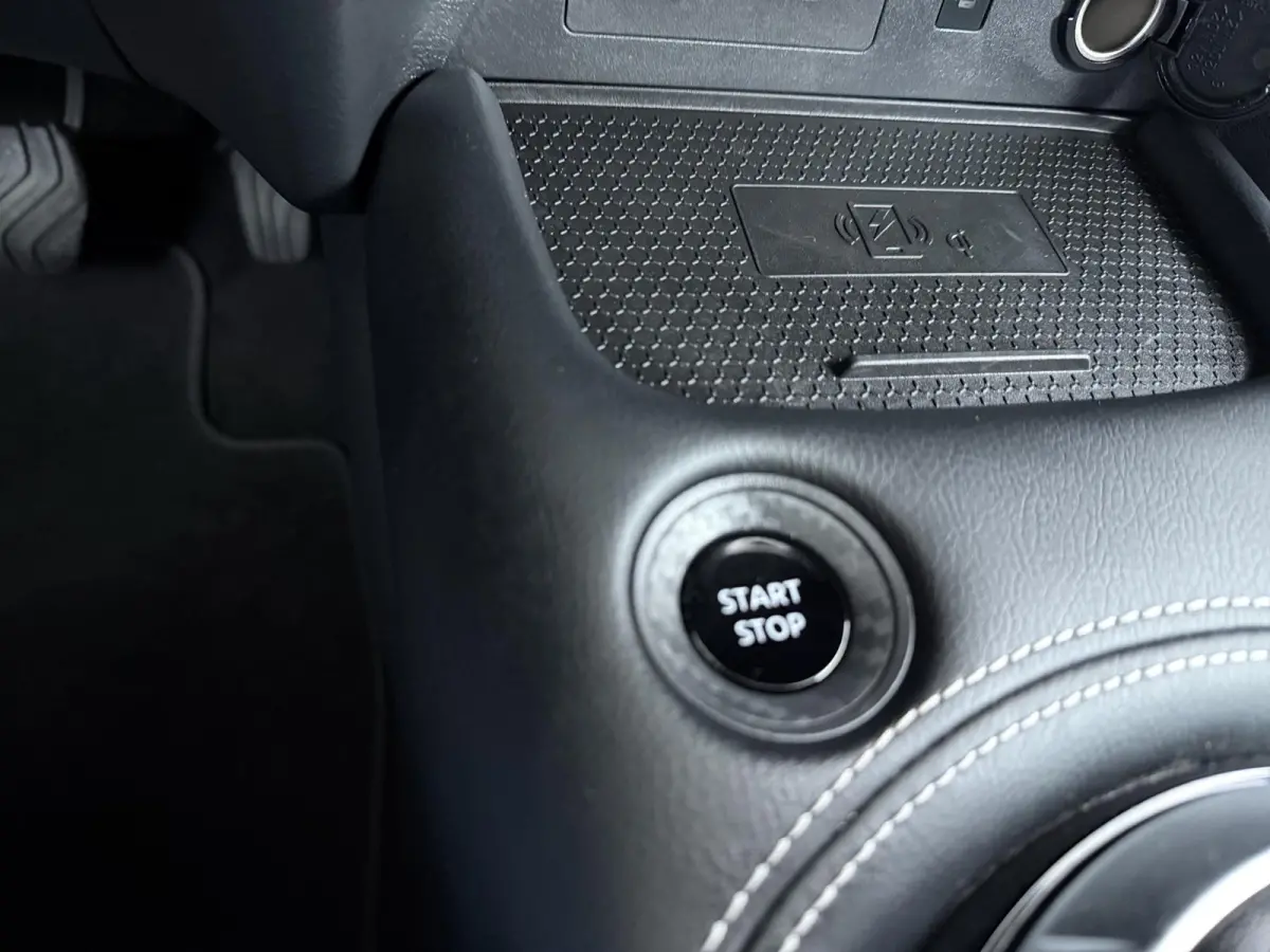 1.6 Hybrid Tekna | BOSE Audio | Lederen Bekl. | Stoel-, stuur- & Voorruitverw. |