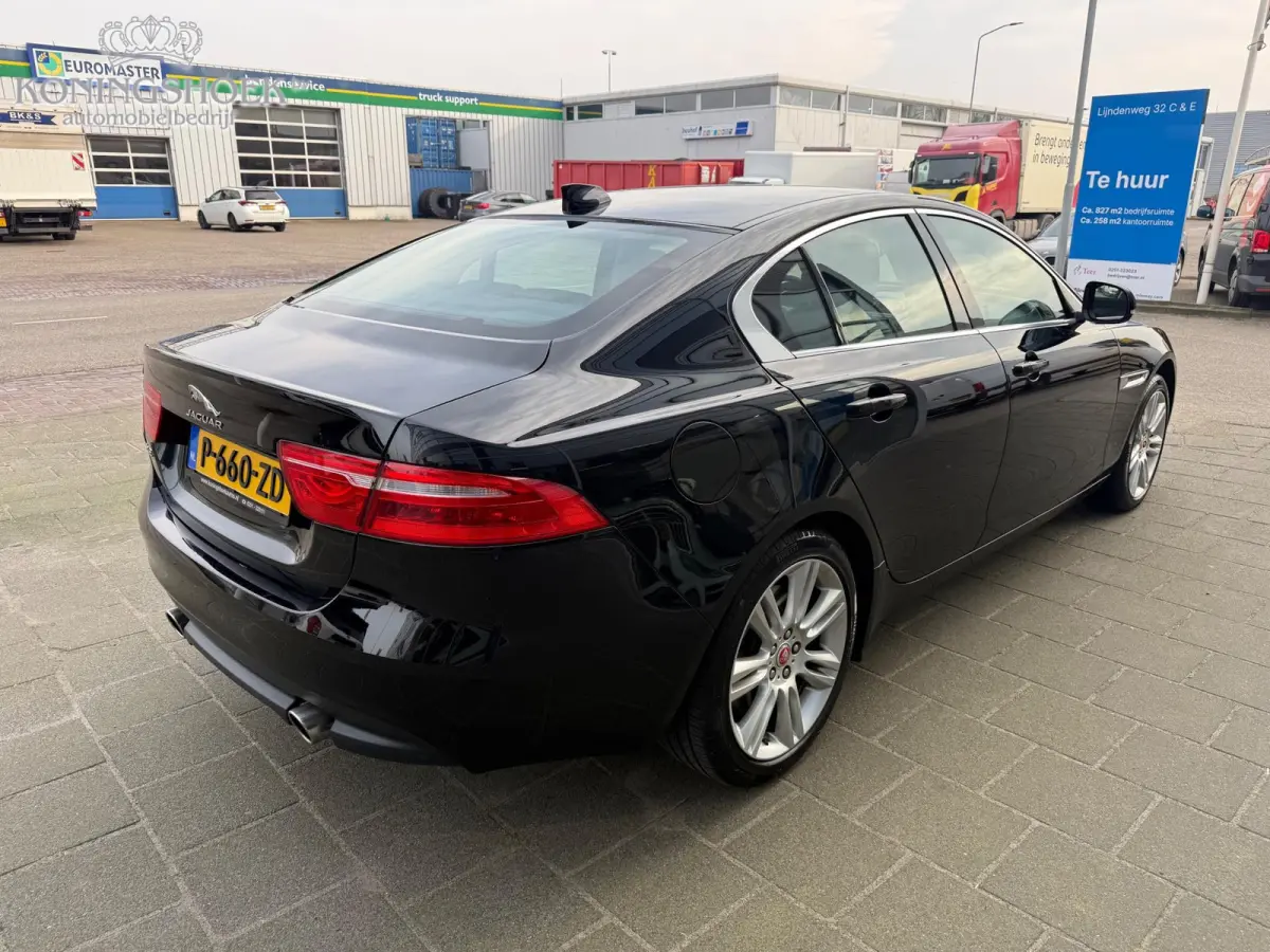 2.0t AWD Portfolio