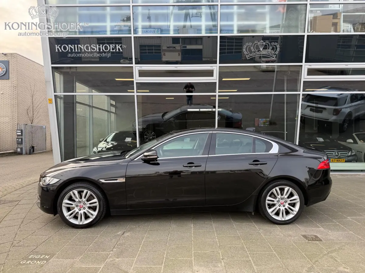 2.0t AWD Portfolio