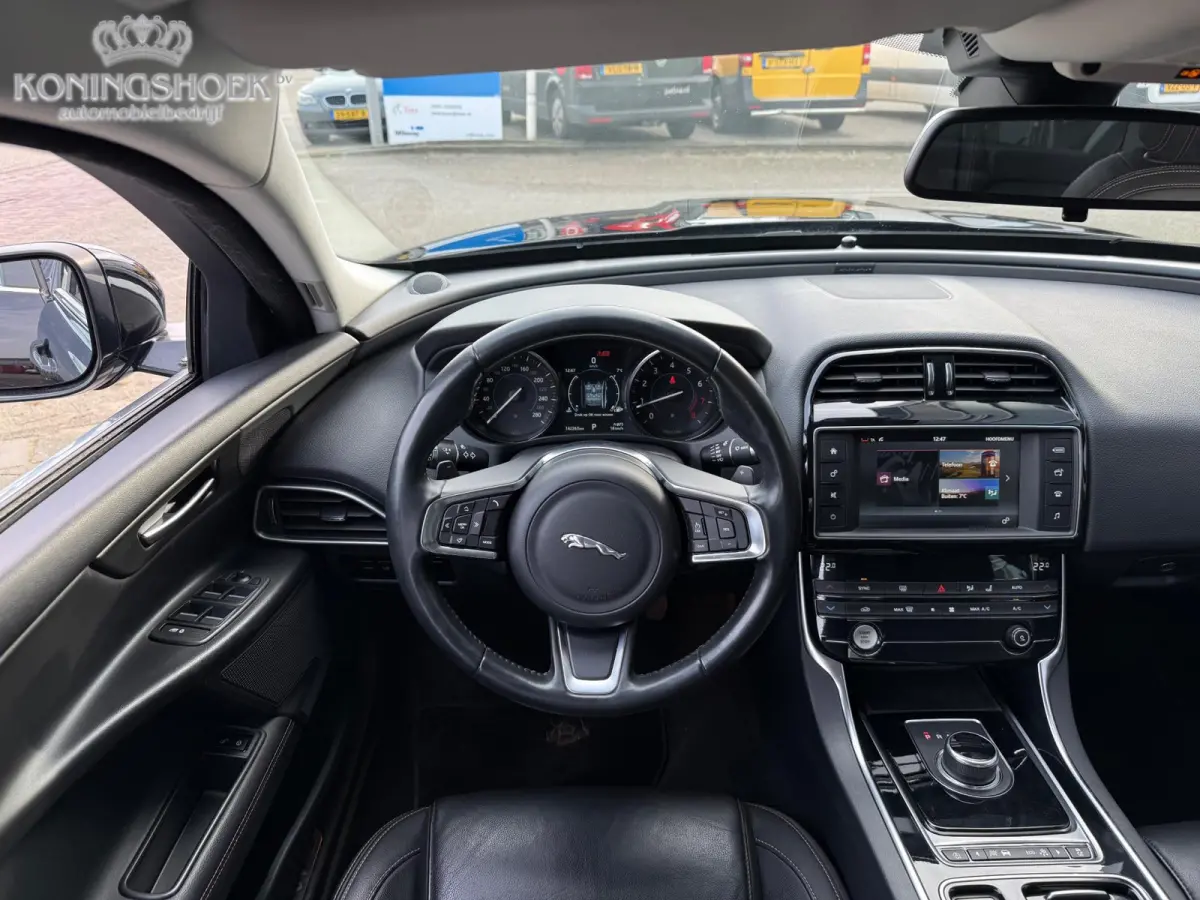 2.0t AWD Portfolio