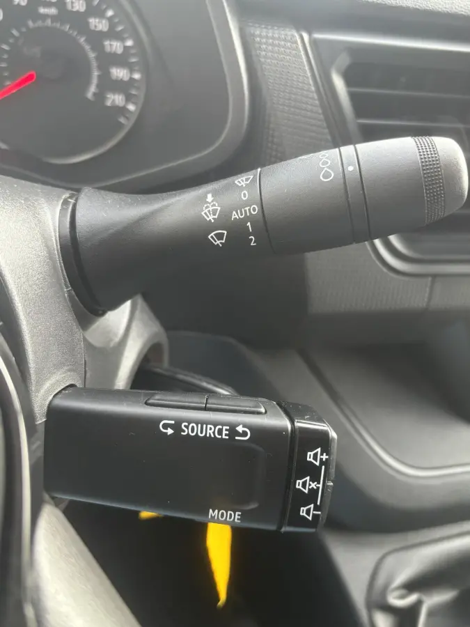 2.0 dCi L2H1 Comf.*FULL-LED*CRUISE*TEL*A/C*3PERS*
