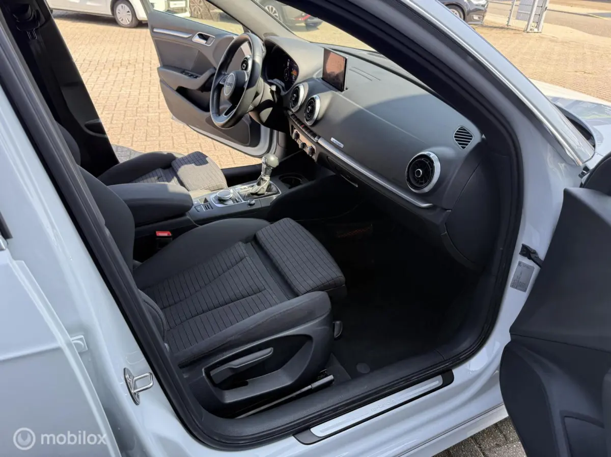 1.4 e-tron Pro Line plus