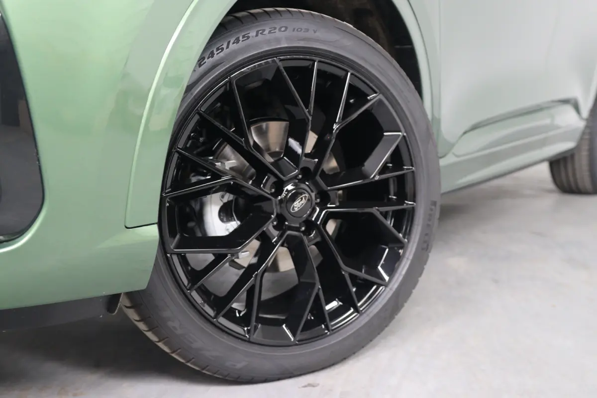 Plug-In Hybrid ST-Line Black Pack | Trekhaak Elek. Wegklapbaar | Elek. Panoramadak | Winter Pack | Driver Assistance Pack