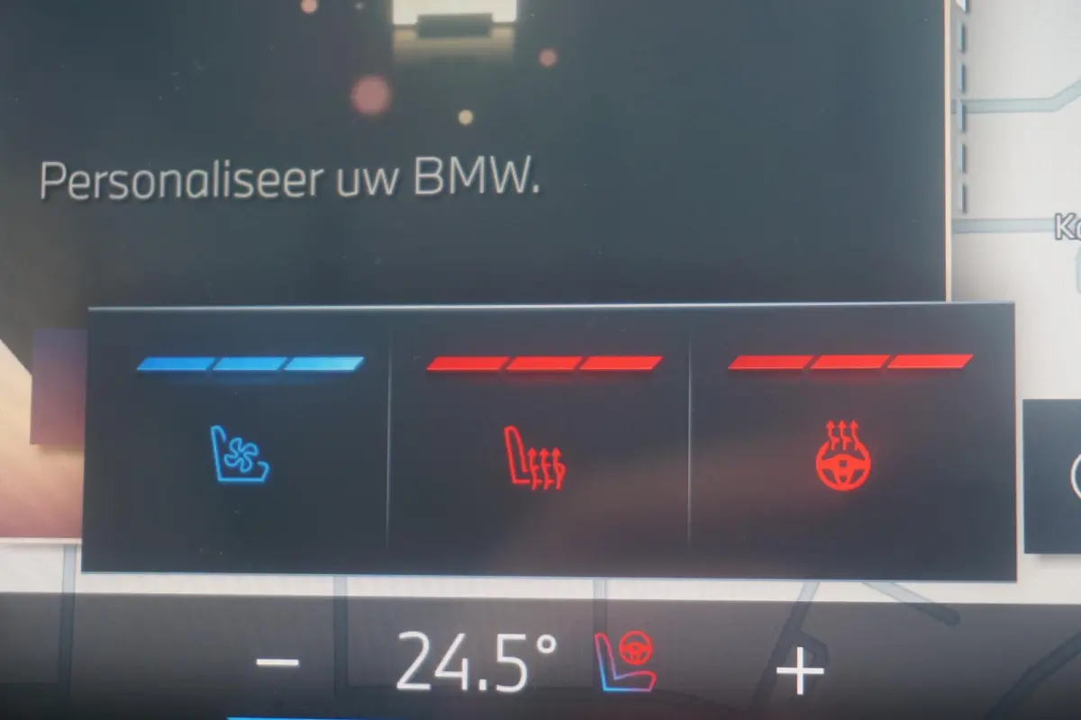 520i M Sportpakket Pro | Comfort Pack | Travel Pack | Innovation Pack | Trekhaak | Harman Kardon |  Panoramadak | Showroom Selection