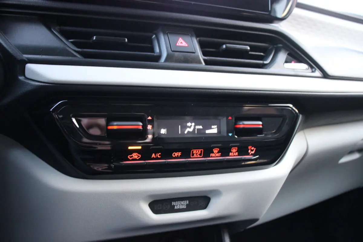 1.2 Select Hybrid Automaat | Demo deal! | 10 jaar garantie |
