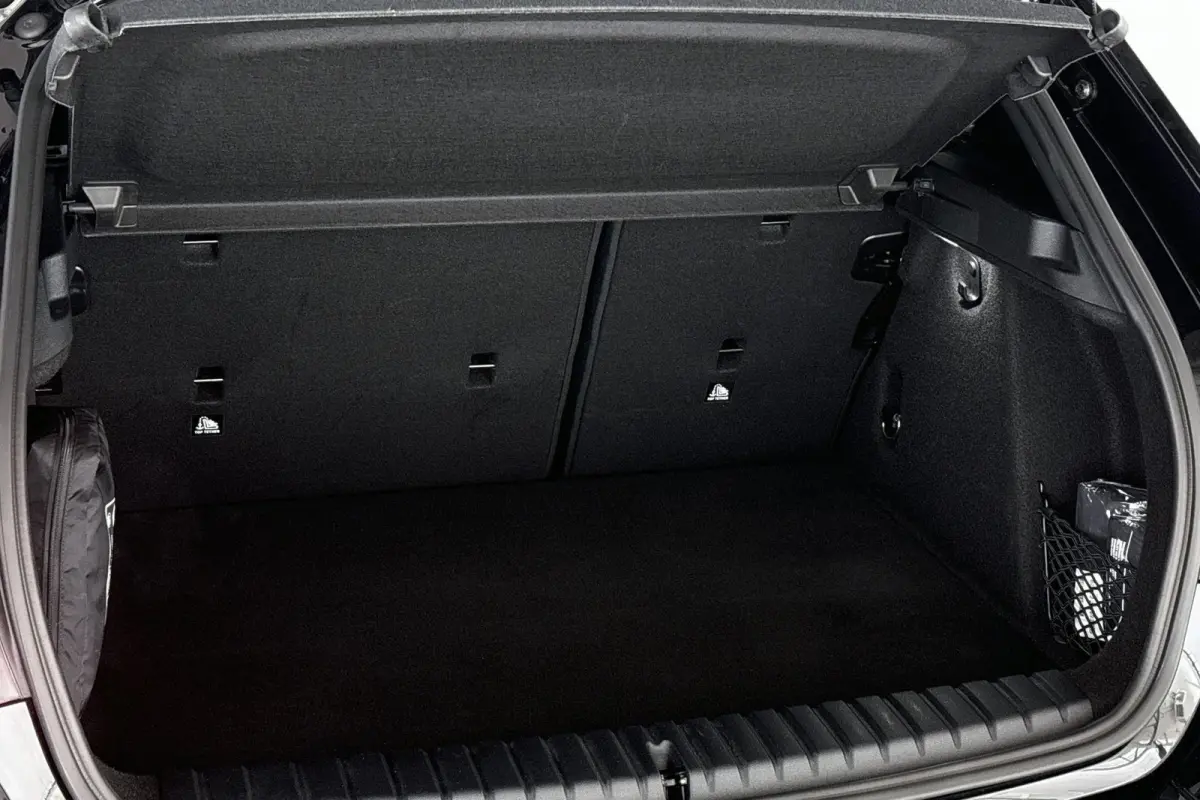 120i Business Edition Automaat M Sport Stoelverwarming Navi