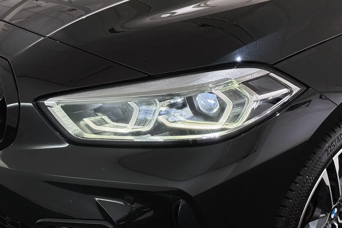 120i Business Edition Automaat M Sport Stoelverwarming Navi