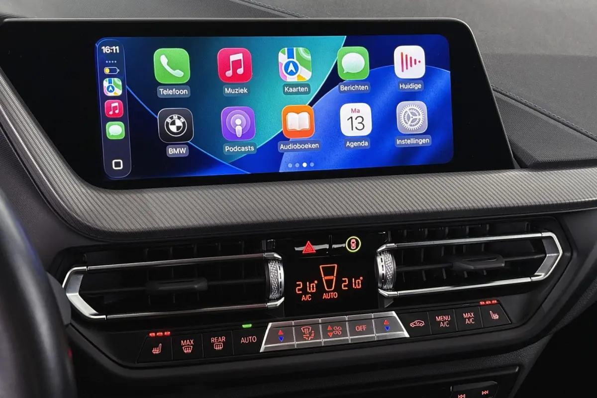 120i Business Edition Automaat M Sport Stoelverwarming Navi