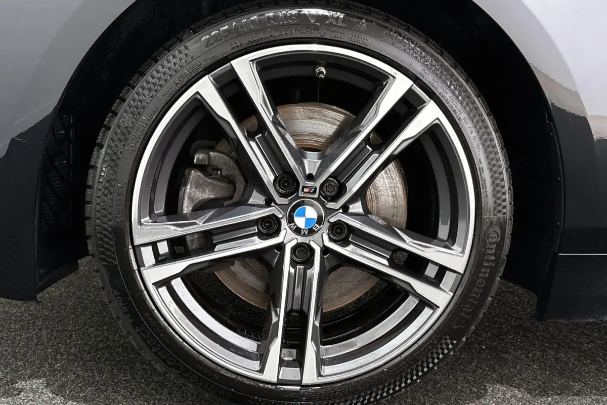 120i Business Edition Automaat M Sport Stoelverwarming Navi