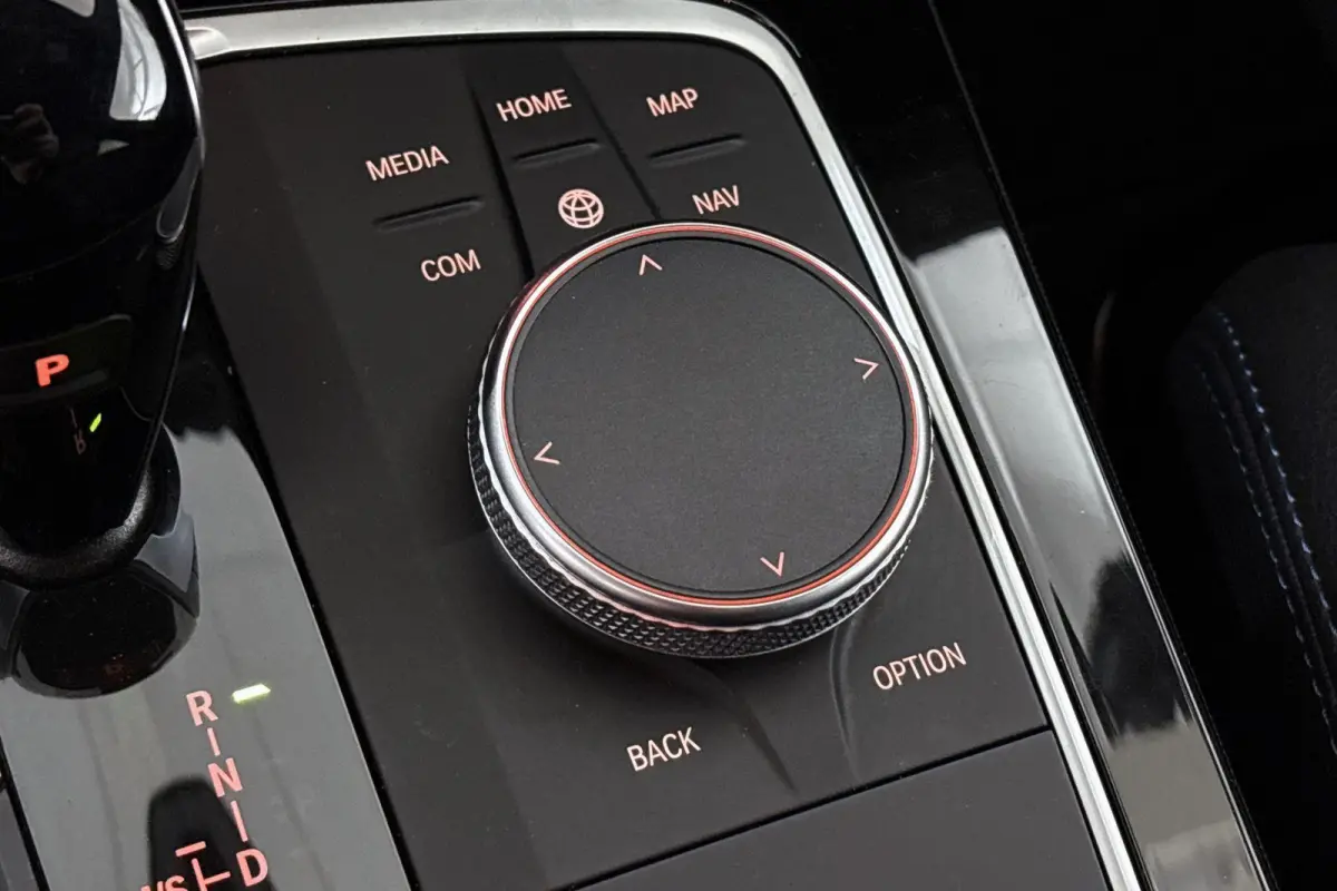 120i Business Edition Automaat M Sport Stoelverwarming Navi