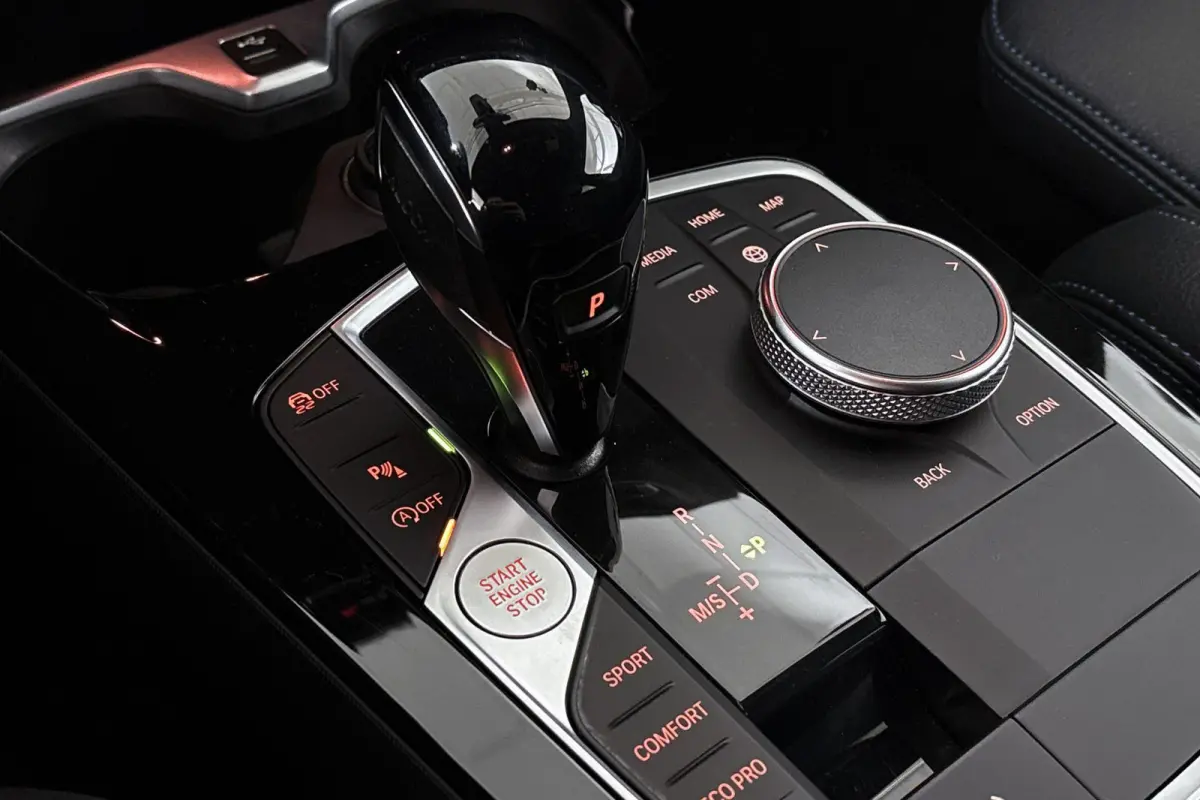 120i Business Edition Automaat M Sport Stoelverwarming Navi