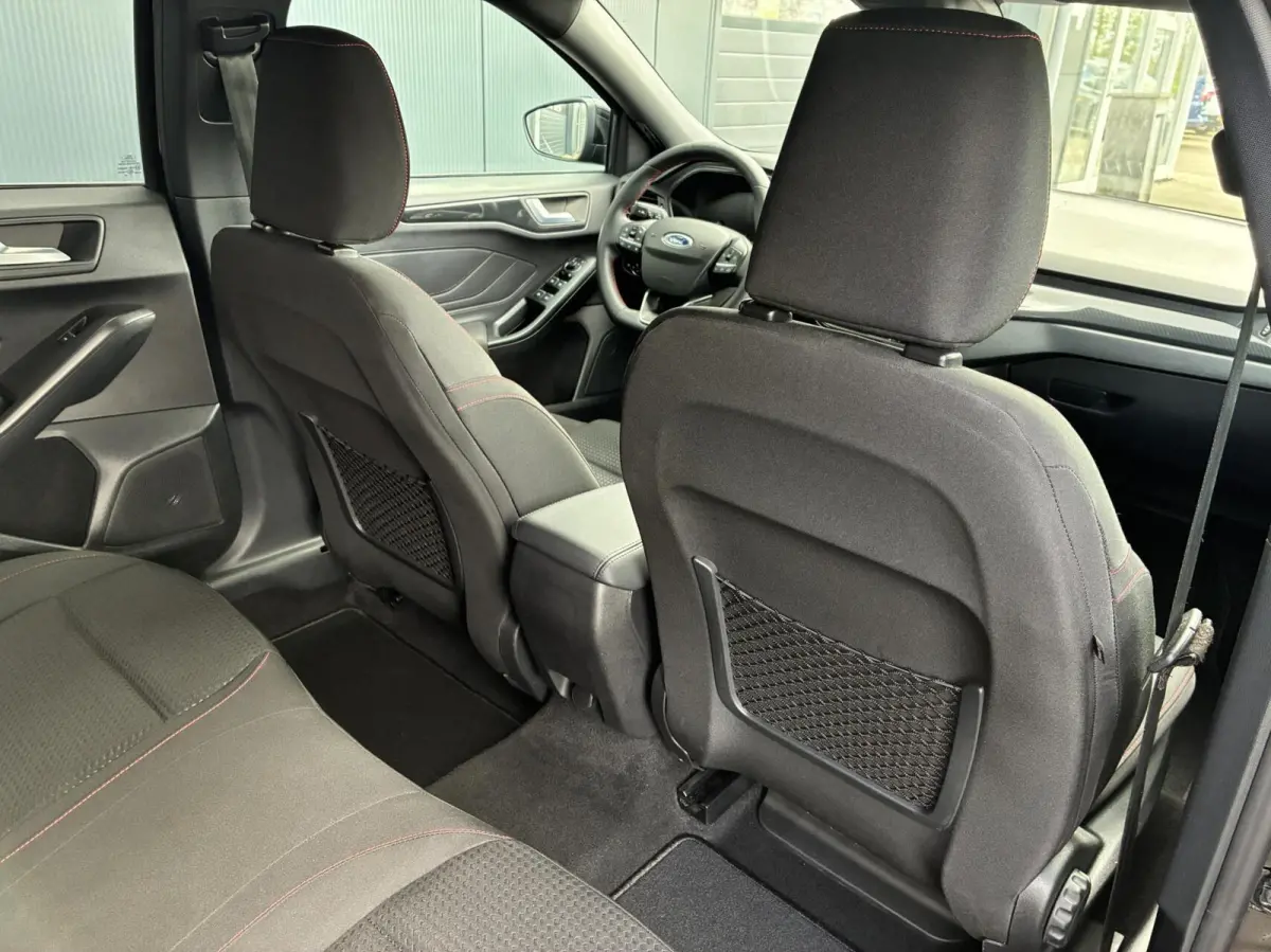 1.0 EcoBoost 125 PK Hybrid ST Line | CARPLAY | NAVI | 32000 KM!!!