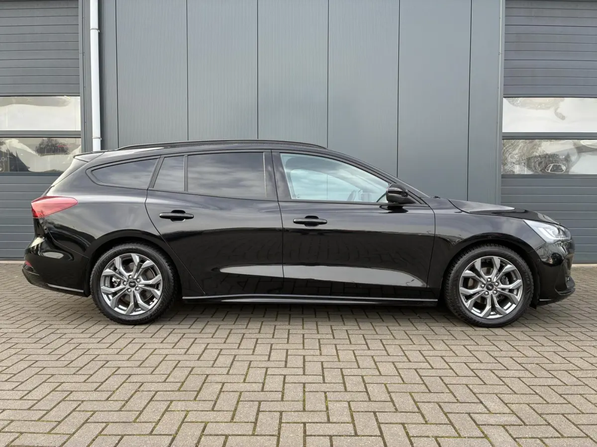 1.0 EcoBoost 125 PK Hybrid ST Line | CARPLAY | NAVI | 32000 KM!!!