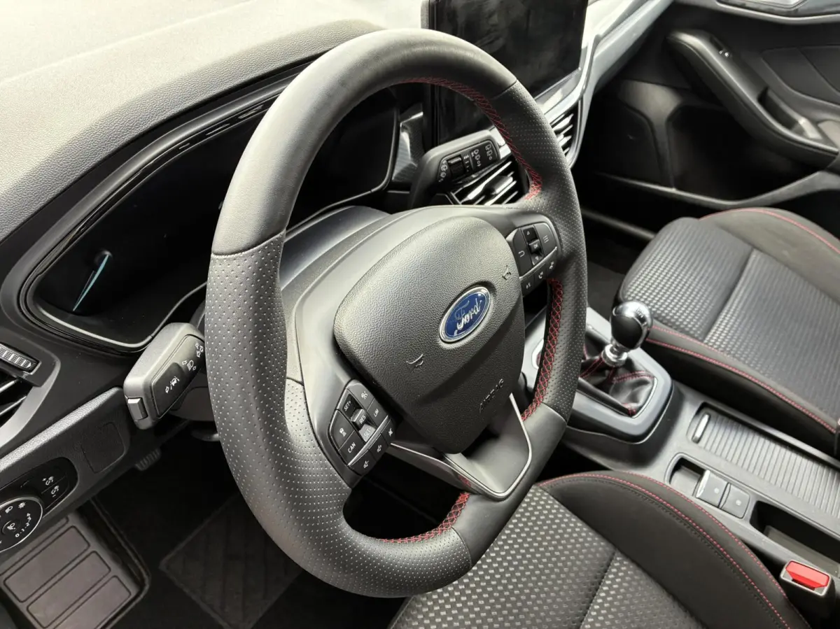 1.0 EcoBoost 125 PK Hybrid ST Line | CARPLAY | NAVI | 32000 KM!!!
