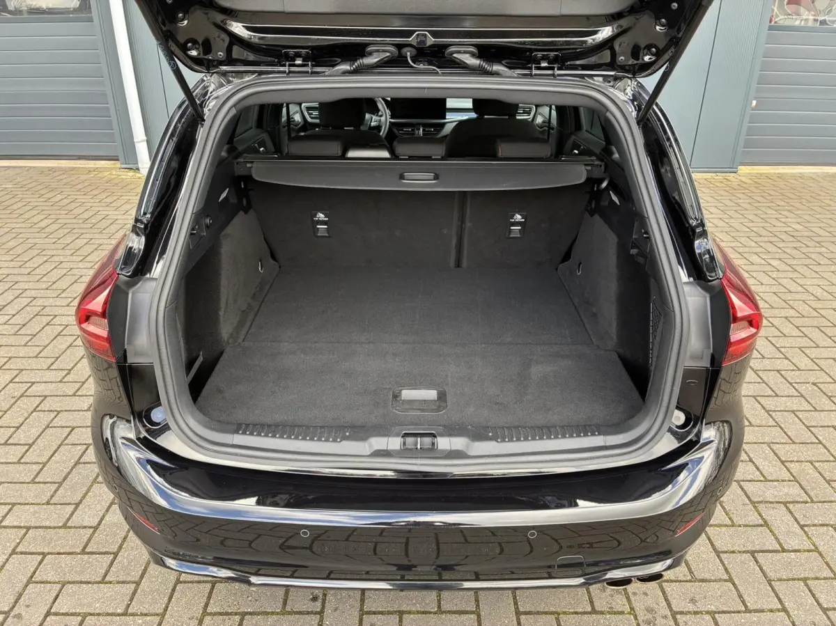 1.0 EcoBoost 125 PK Hybrid ST Line | CARPLAY | NAVI | 32000 KM!!!