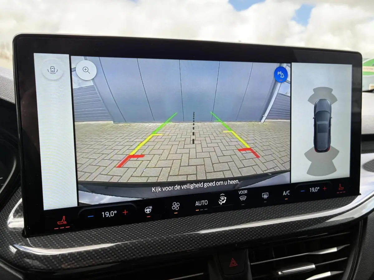 1.0 EcoBoost 125 PK Hybrid ST Line | CARPLAY | NAVI | 32000 KM!!!