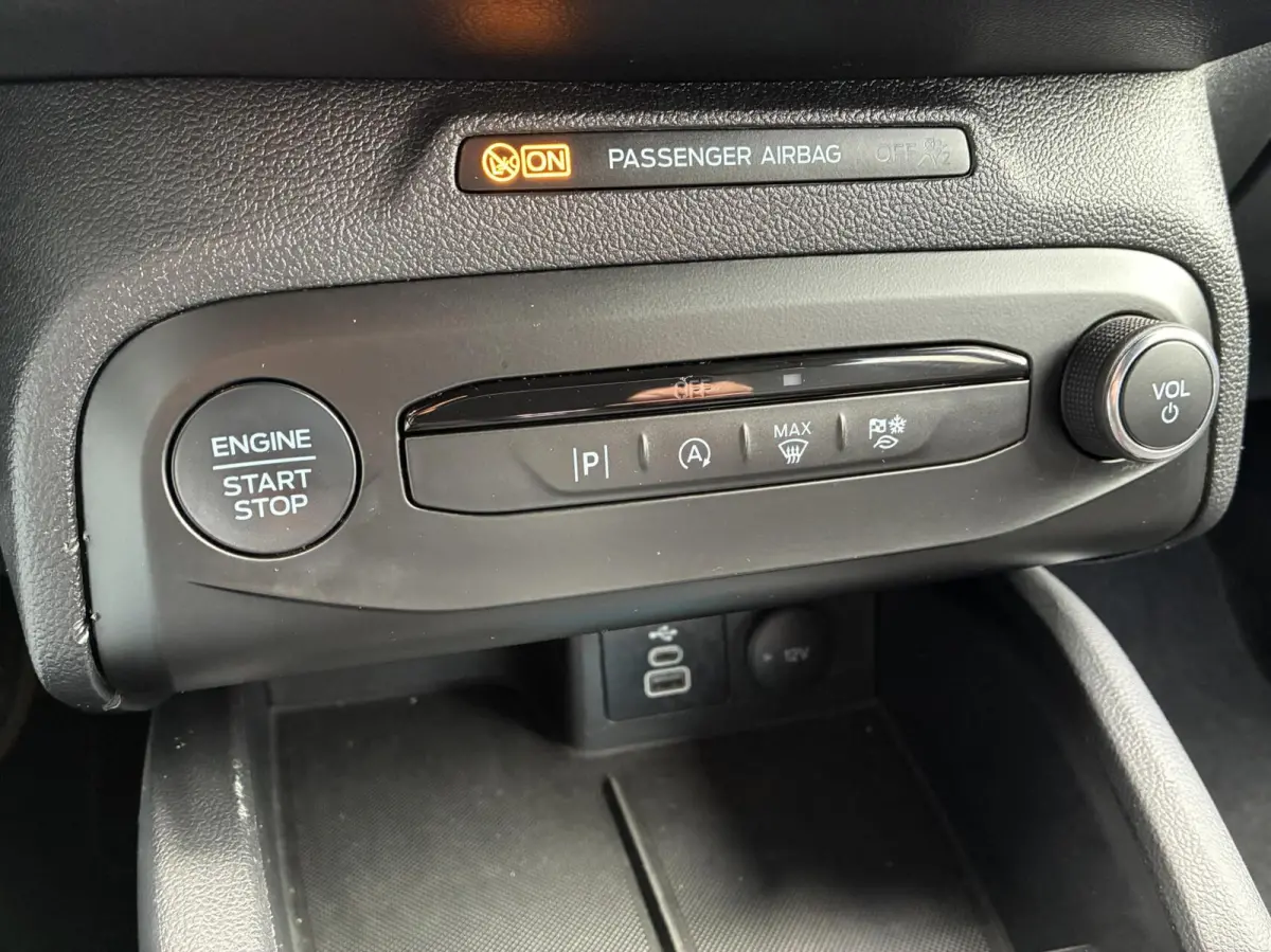 1.0 EcoBoost 125 PK Hybrid ST Line | CARPLAY | NAVI | 32000 KM!!!