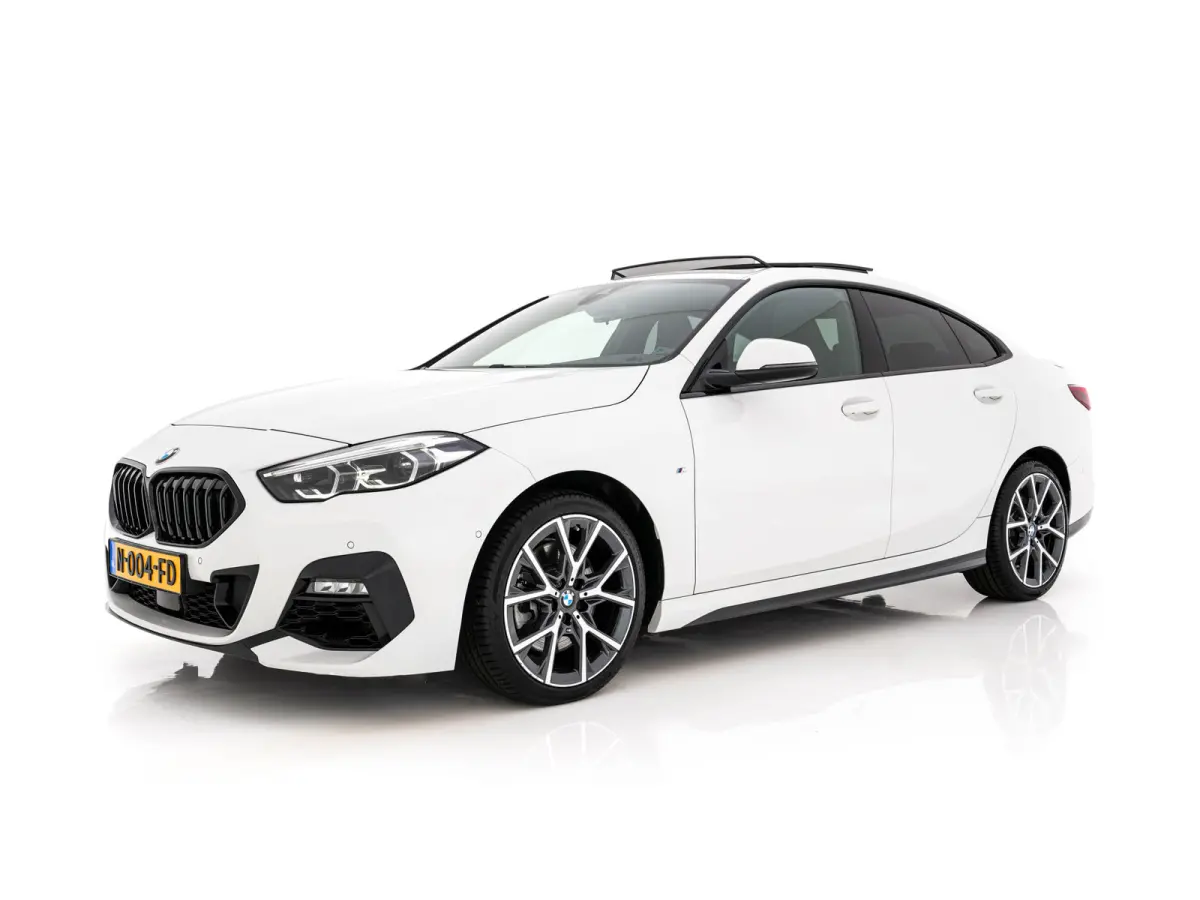 220i M-Sport-Styling Business Edition (INCL-BTW) Aut. *PANO | MICROFIBRE-SPORTSEATS | FULL-LED | DIGI-COCKPIT | CAMERA | NAVI-FULLMAP | HIFI-SOUND | DAB+ | ECC | PDC | CRUISE | CARPLAY | KEY