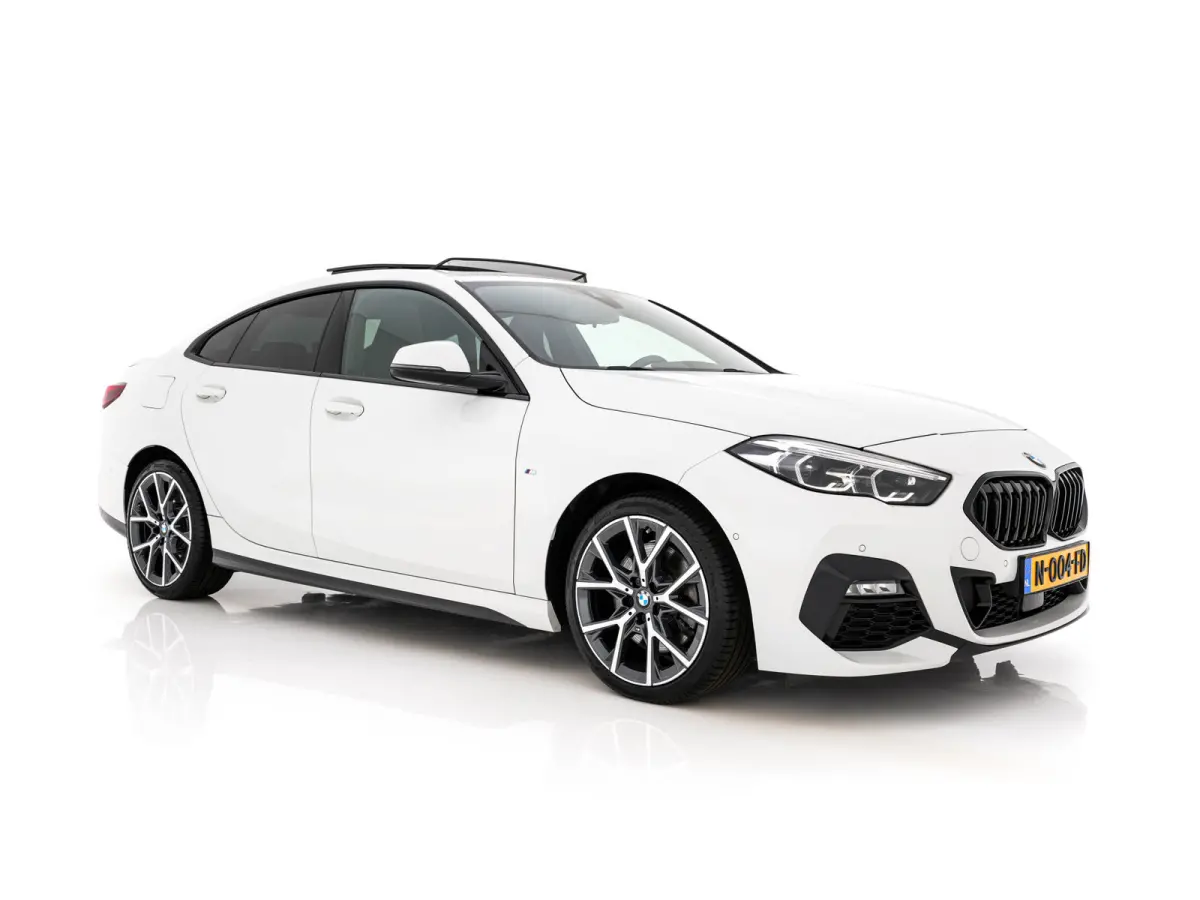 220i M-Sport-Styling Business Edition (INCL-BTW) Aut. *PANO | MICROFIBRE-SPORTSEATS | FULL-LED | DIGI-COCKPIT | CAMERA | NAVI-FULLMAP | HIFI-SOUND | DAB+ | ECC | PDC | CRUISE | CARPLAY | KEY