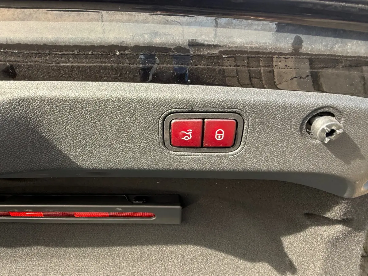 350 d 4MATIC Premium Plus (BTW auto) Burmester / Schuif-kanteldak / Luchtvering. Volle auto.