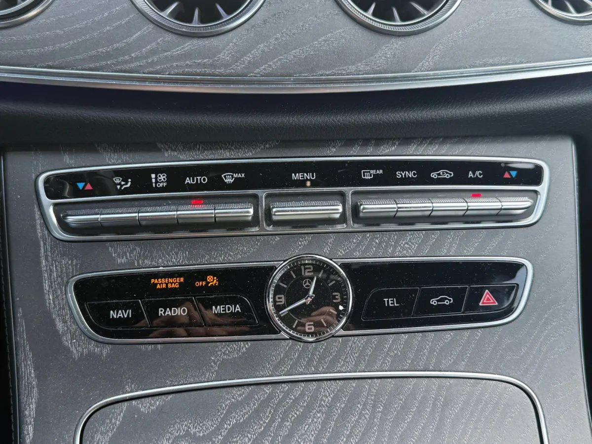 350 d 4MATIC Premium Plus (BTW auto) Burmester / Schuif-kanteldak / Luchtvering. Volle auto.