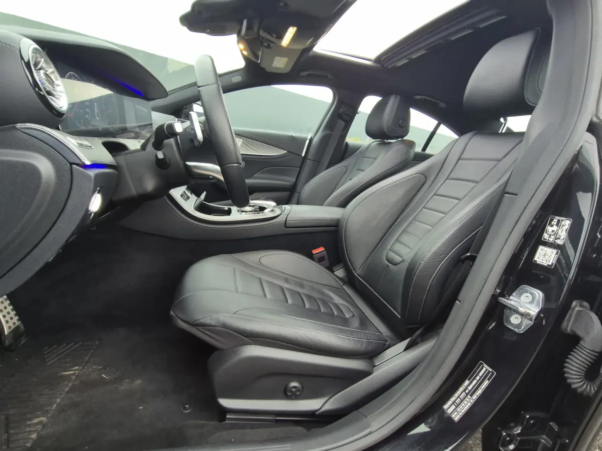 350 d 4MATIC Premium Plus (BTW auto) Burmester / Schuif-kanteldak / Luchtvering. Volle auto.