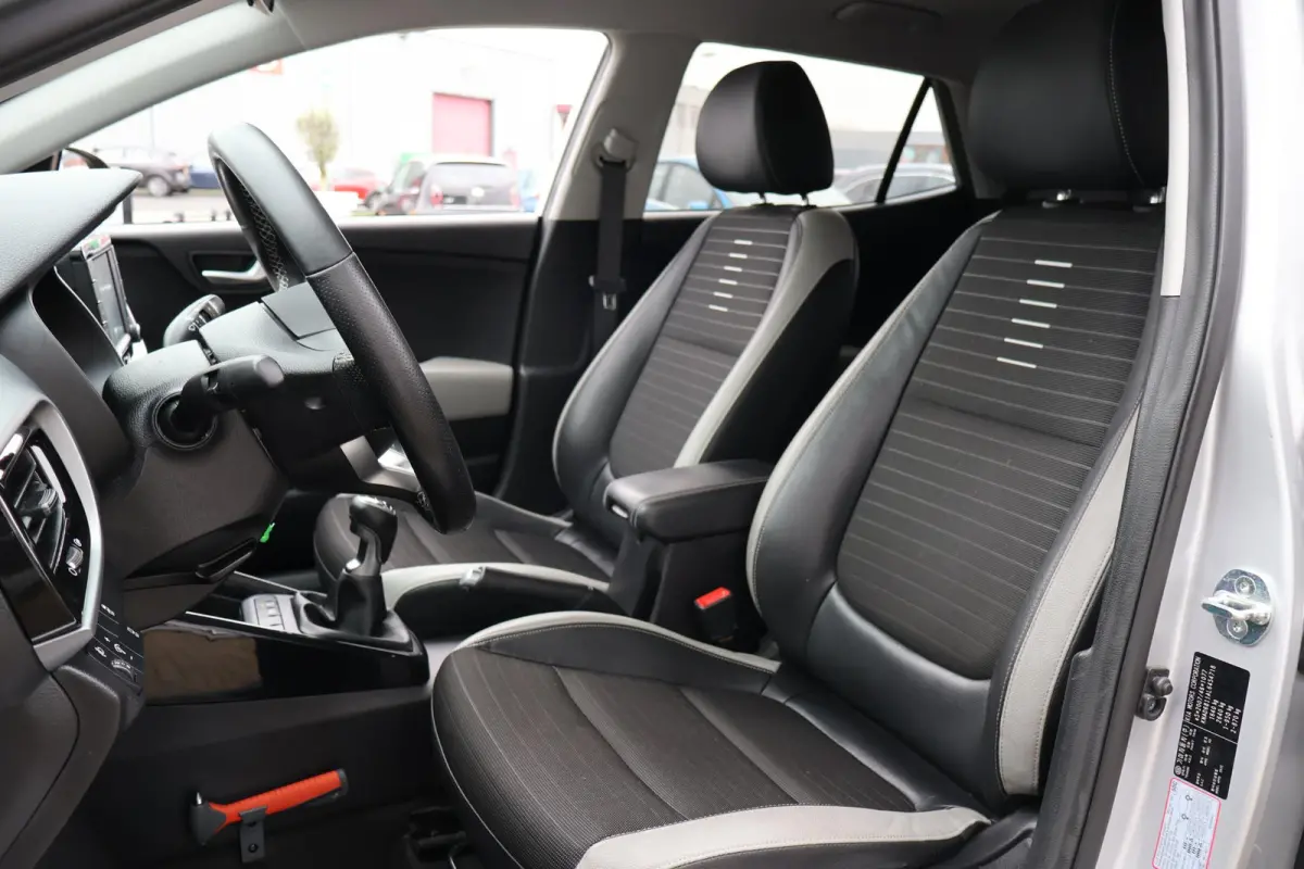 1.0 T-GDi Sports Edition 1e Eigenaar | Volledig Onderh | BTW | Camera | Navi | Carplay | DAB | Cruise | PDC | Full Led | Hill-Hold