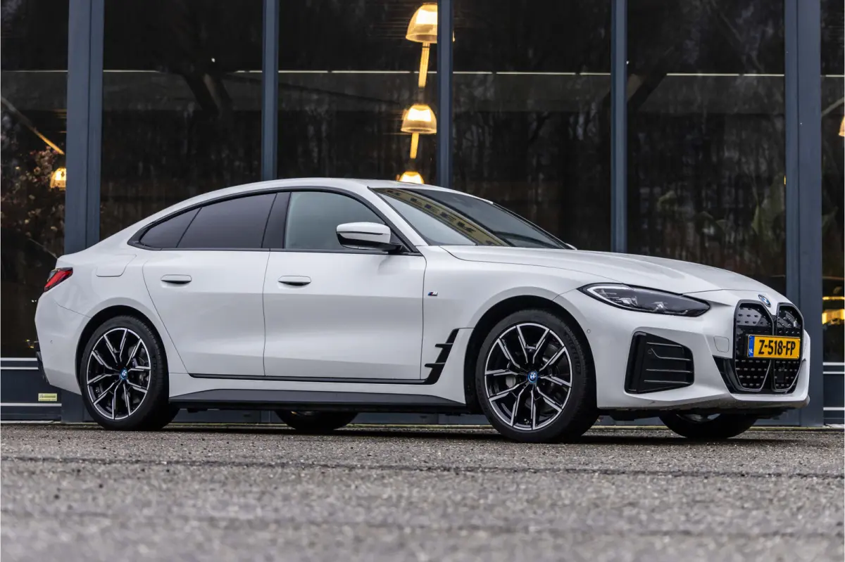 eDrive40 High Executive M-sport 84 kWh SOH 94.3%