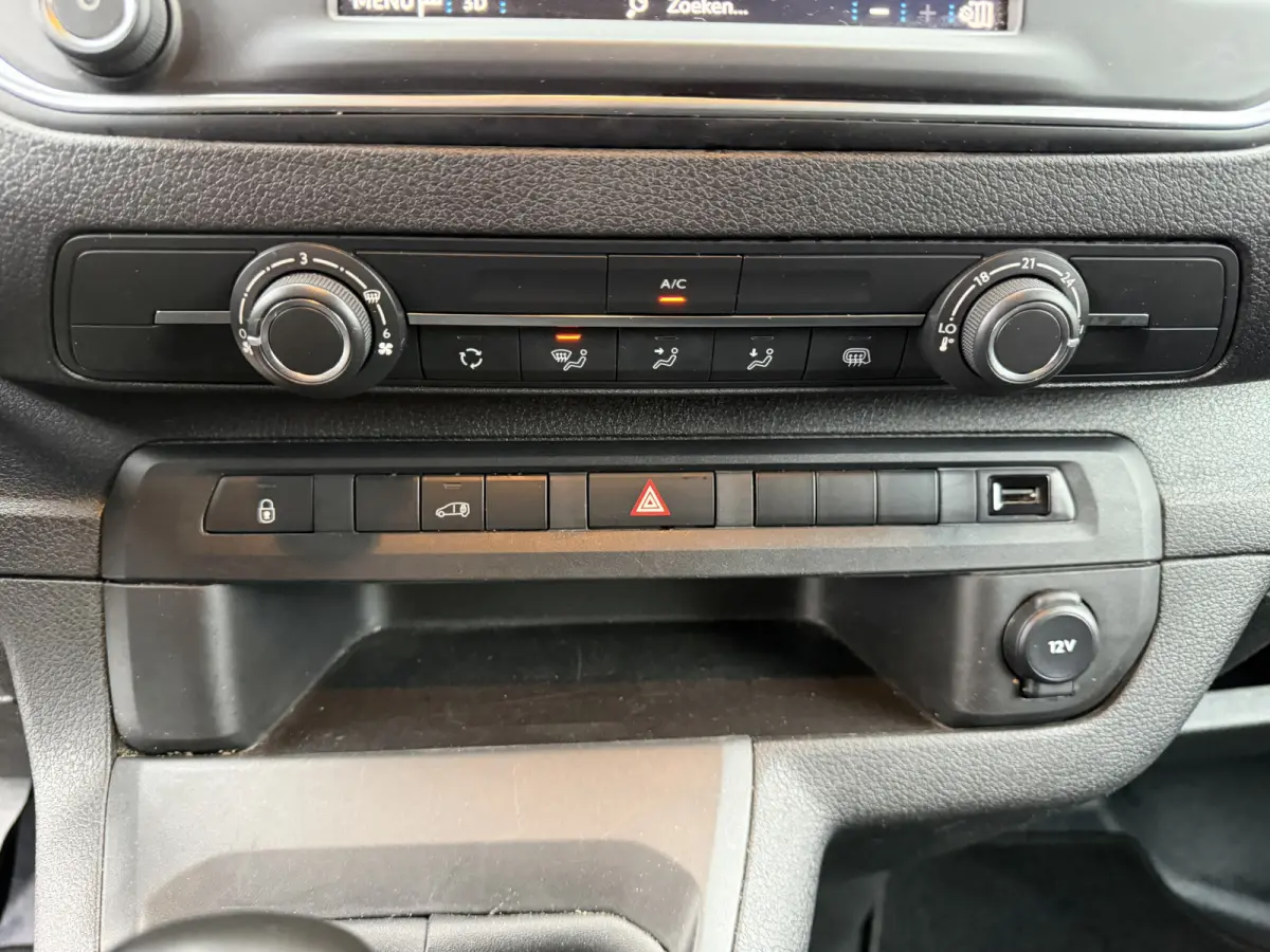 2.0 BlueHDI 145 PK Euro 6S&S L2 Navigatiesysteem/CarPlay/trekhaak/cruise control