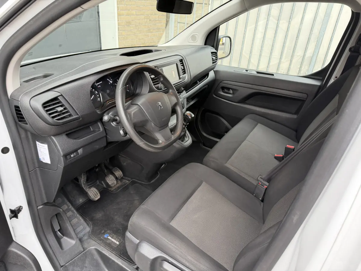 2.0 BlueHDI 145 PK Euro 6S&S L2 Navigatiesysteem/CarPlay/trekhaak/cruise control