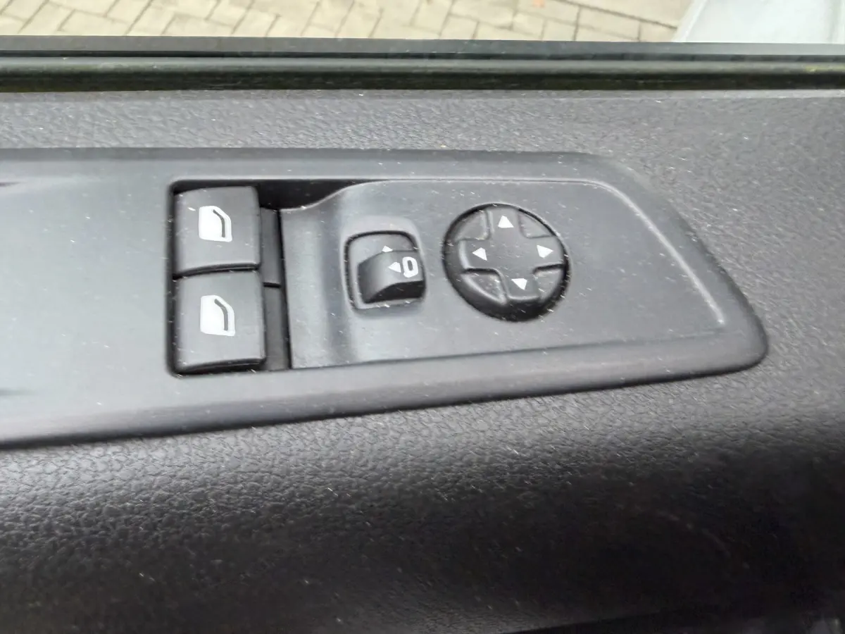 2.0 BlueHDI 145 PK Euro 6S&S L2 Navigatiesysteem/CarPlay/trekhaak/cruise control