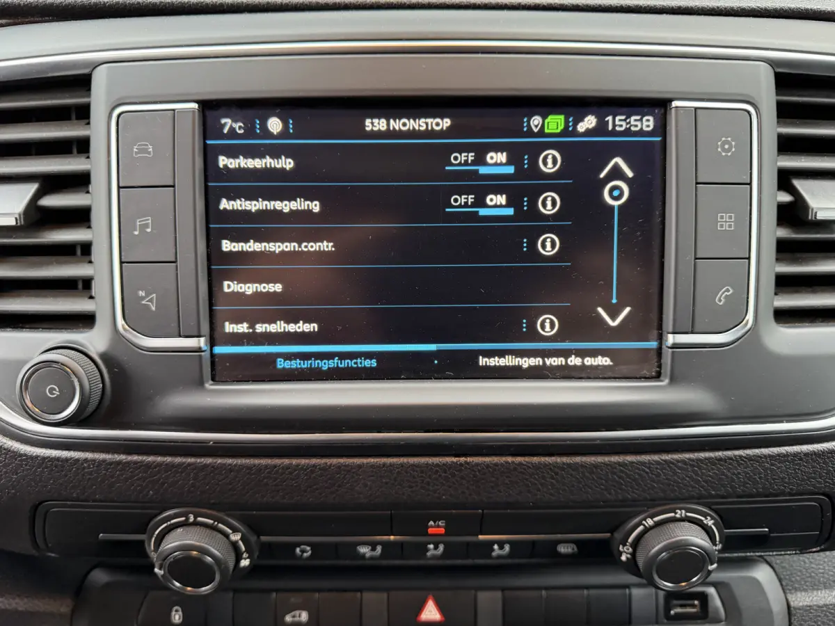 2.0 BlueHDI 145 PK Euro 6 S&S L2 Navigatie/CarPlay/cruise control/camera