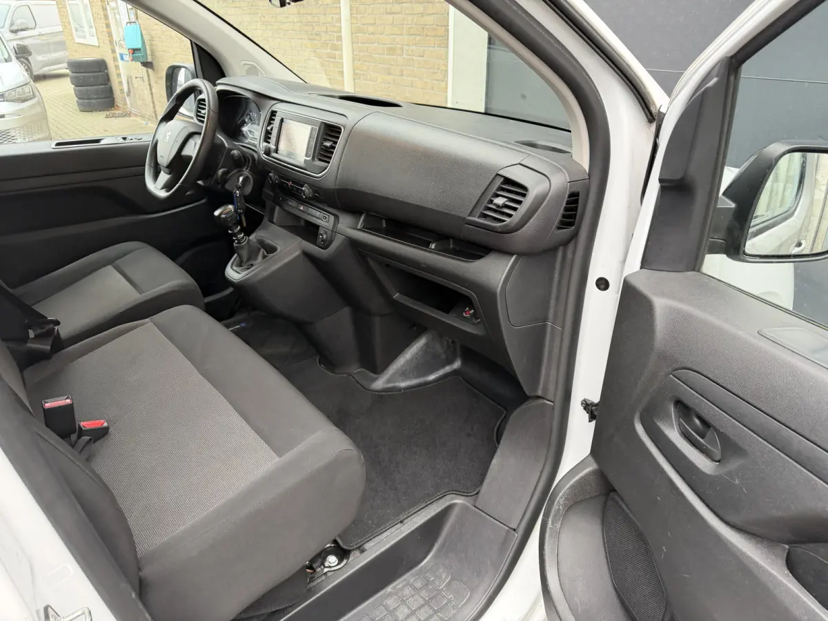 2.0 BlueHDI 145 PK Euro 6 S&S L2 Navigatie/CarPlay/cruise control/camera