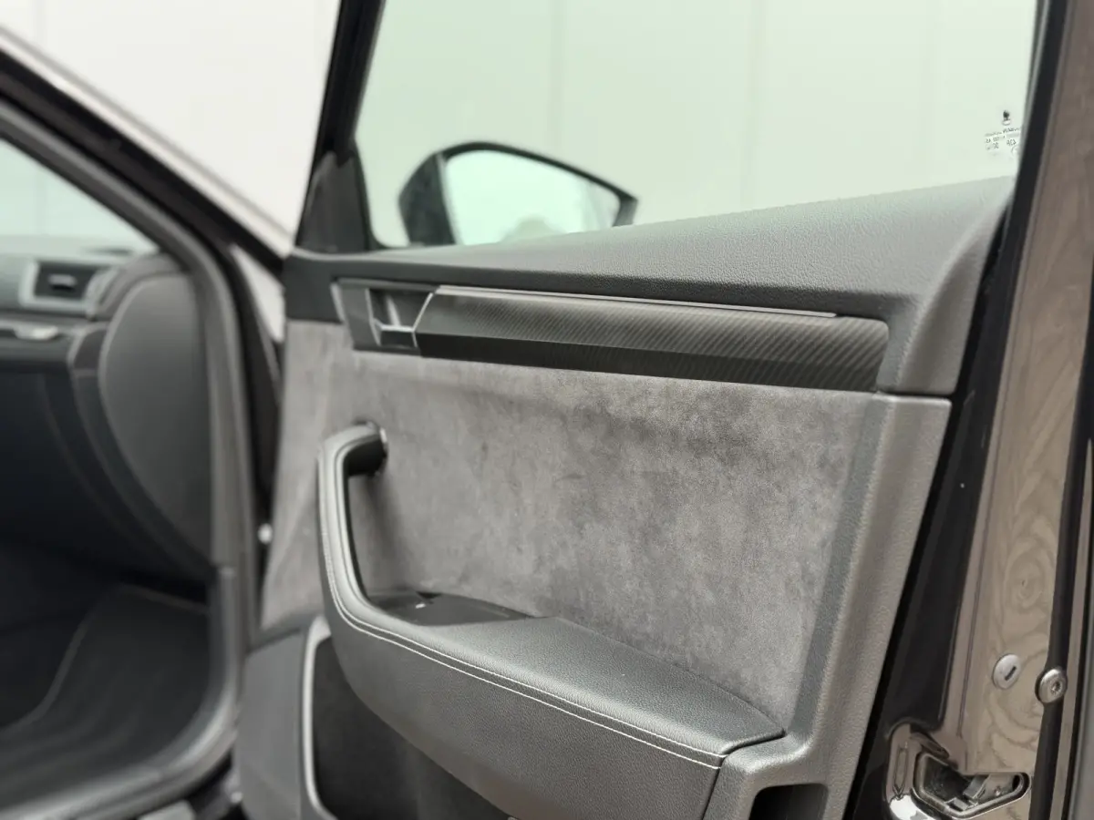 1.4 TSI iV 218pk Sportline Business