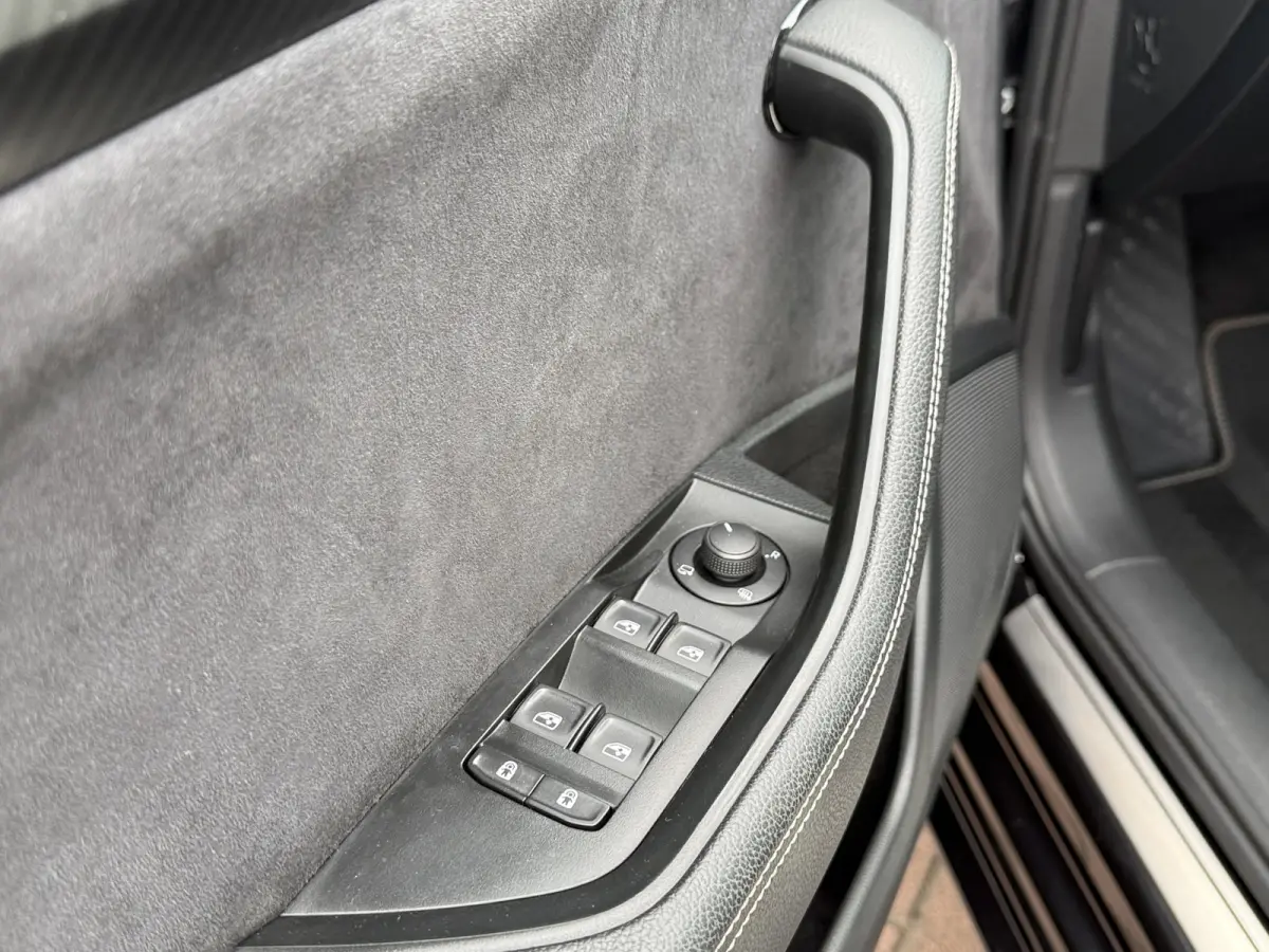 1.4 TSI iV 218pk Sportline Business