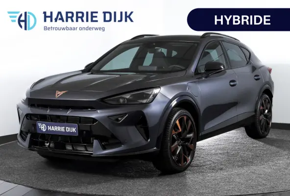 1.5 TSI e-Hybrid 272 PK VZ Performance | Dig. Cockpit | Adapt. Cruise | Stoel-+Stuurverw. | PDC | Camera | NAV + App. Connect | ECC | Sennheiser | Elek. Klep | LM 19" | 6918