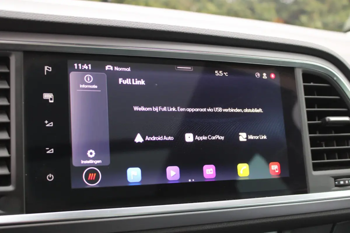 1.5 TSI FR BusinessIntense Automaat Panodak Trekhaak
