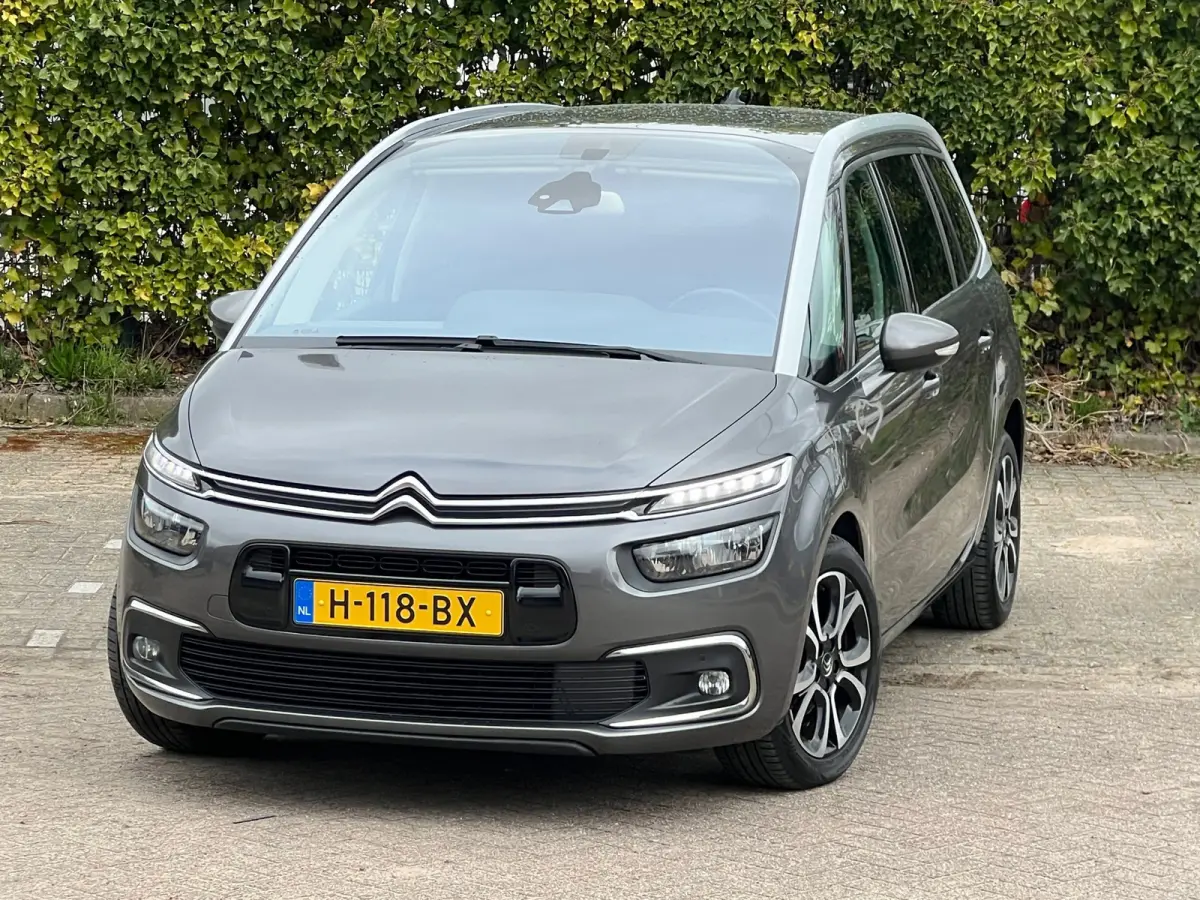 1.2 PureTech Business - Gris Platinium - Carplay/Camera/7 zitter