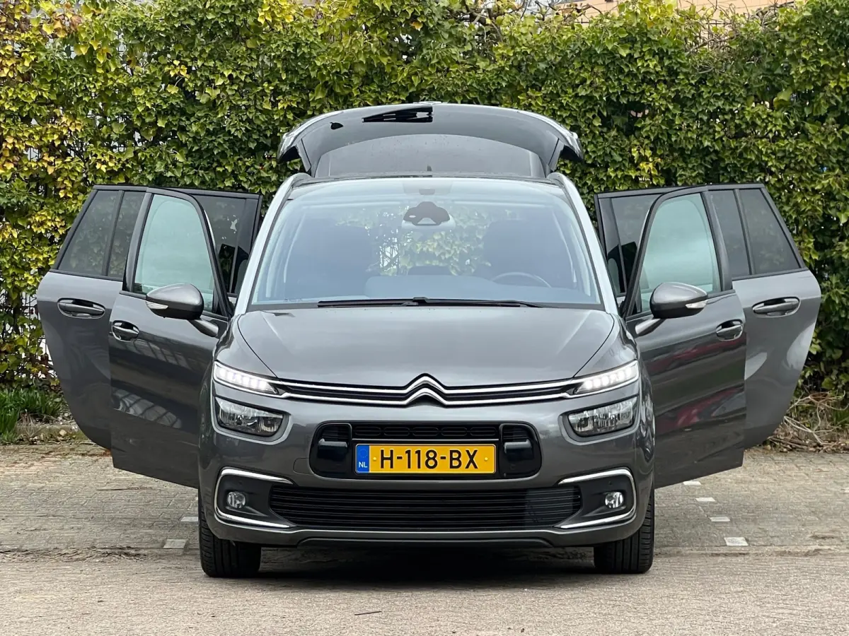 1.2 PureTech Business - Gris Platinium - Carplay/Camera/7 zitter
