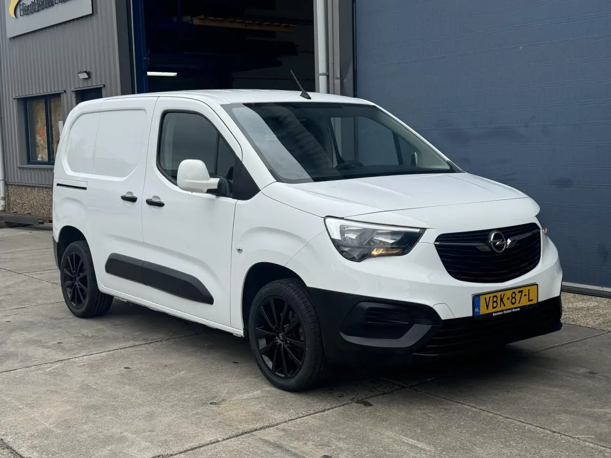 1.5D L1H1 Edition AIRCO / CRUISE CONTROLE / EURO 6 / DEALER ONDERHOUDEN