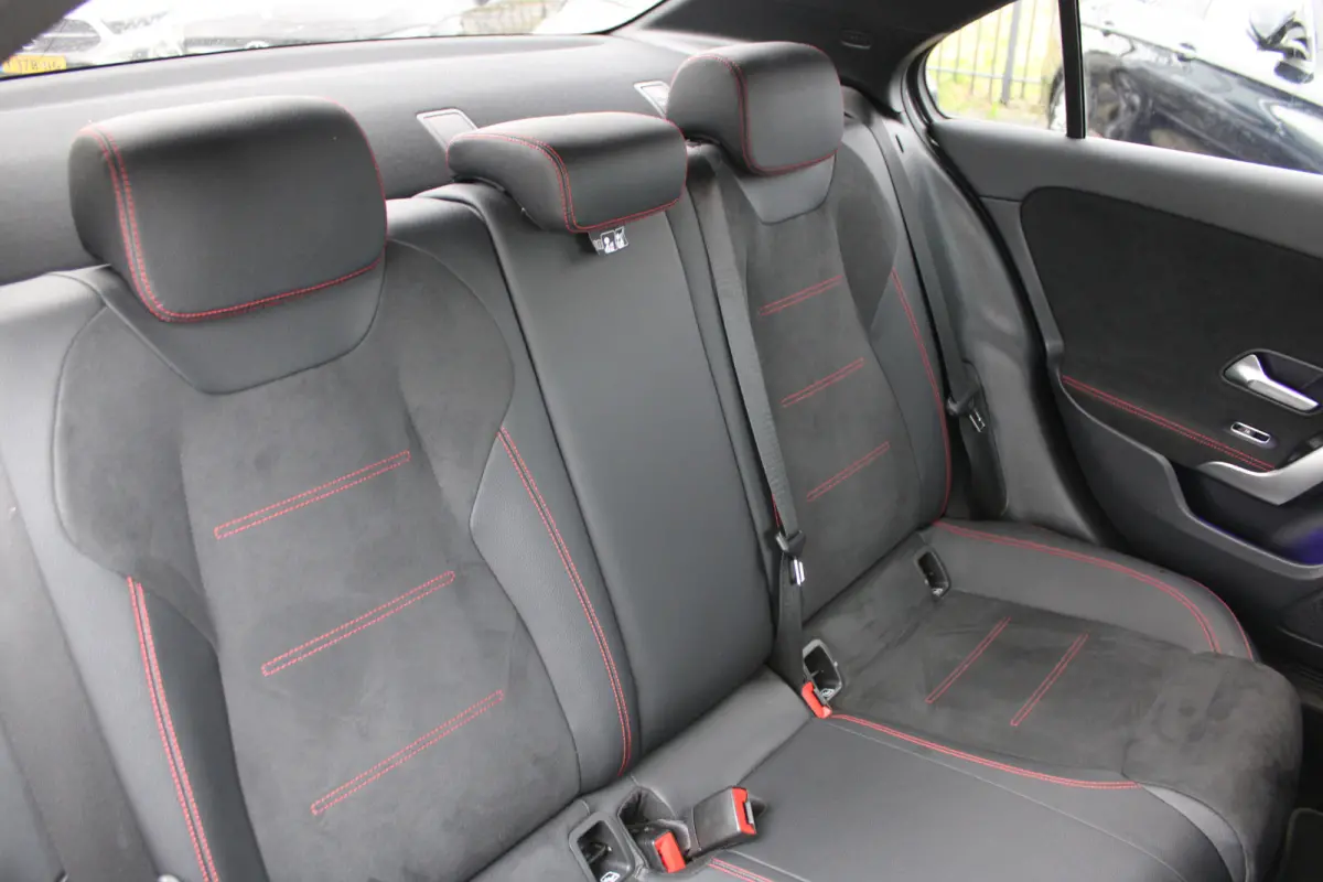 250e AUT8 AMG Limited NIGHT PAKKET SFEER DISTRONIC CARPLAY