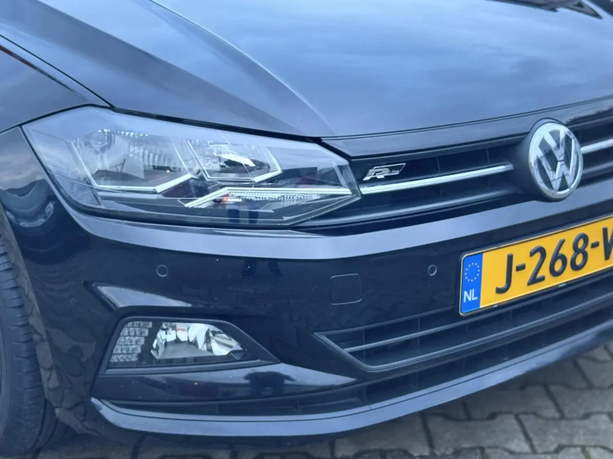 1.0 TSI Highline Business R Navi/ CarPlay