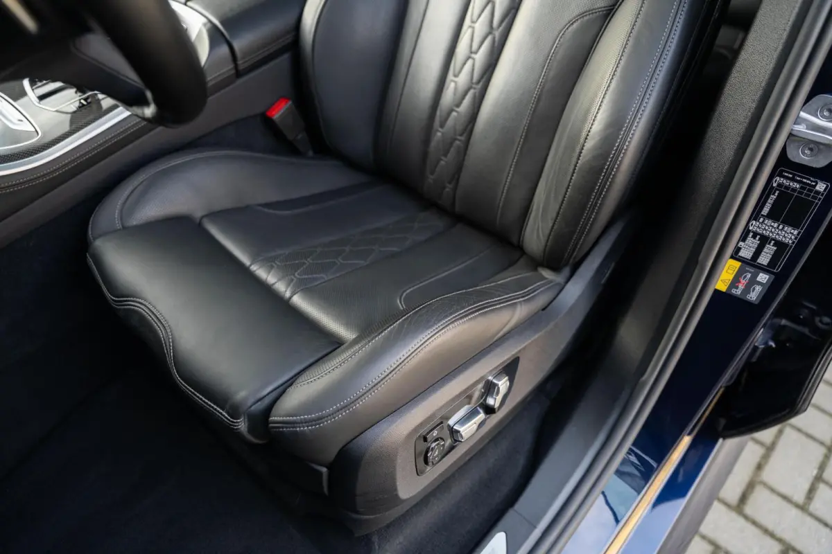 xDrive45e M-Sport Massage Perf Seats Carbon SkyLounge