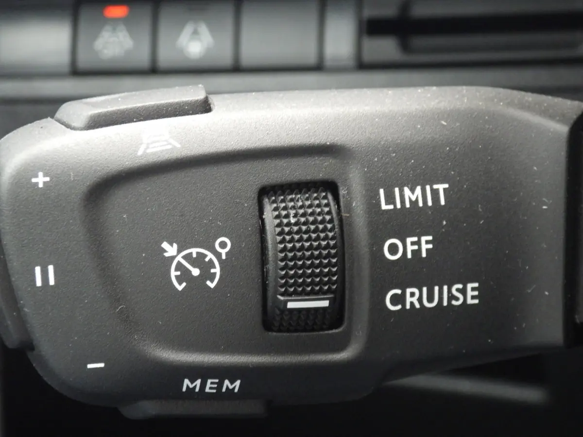 1.2 GT Automaat, Cruise, Camera, LED, NAVI, NL/NAP!