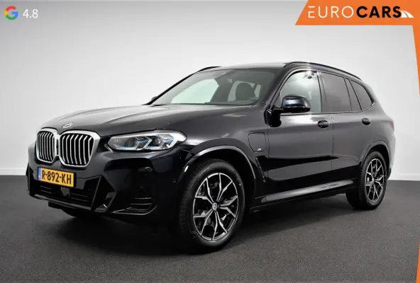 xDrive30e M Sport High Executive Panoramadak Camera Navigatie Adaptive Cruise Control DAB Stoelverwarming Apple Carplay LED Koplampen Climate Control 19 InchLichtmetalen velgen